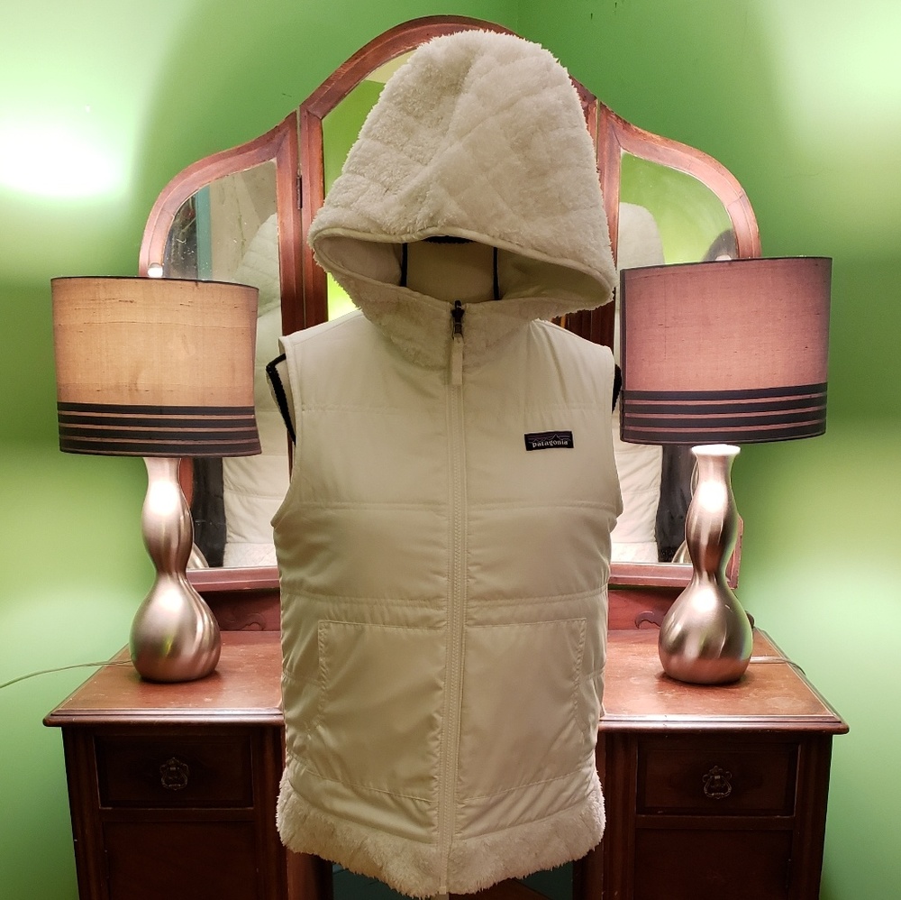 Patagonia Reversible Vest - Size Small